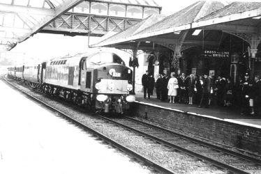 Kenilworth.  Royal train