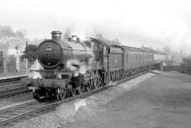 Warwick.  Railway Station