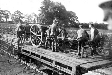 Rugby.  Howitzer Battery at the G.C.R Railway Station