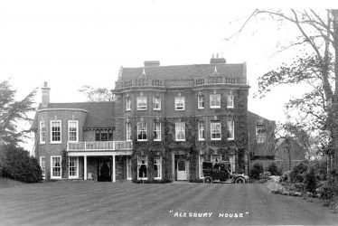 Packwood.  Aylesbury House