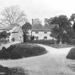 Pillerton Hersey.  Cottages and war memorial