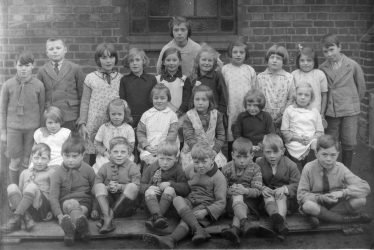 Burton Hastings.  School group photograph