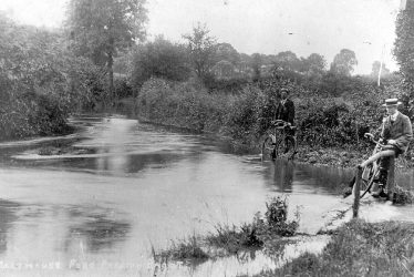 Preston Bagot.  Malthouse Ford