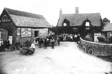 Preston Bagot.  Old Crab Mill Inn
