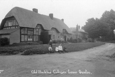 Quinton, Lower.  Old thatched cottages