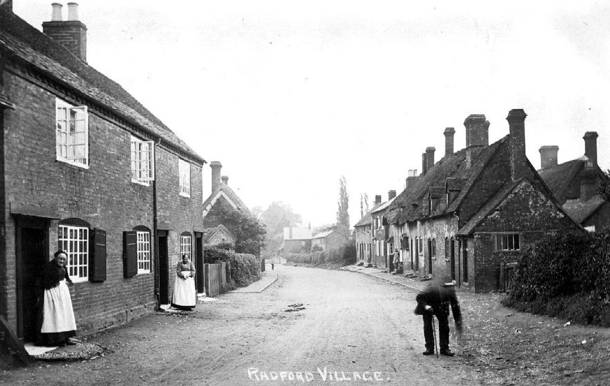 A street scene in Radford Semele.  1905 |  IMAGE LOCATION: (Warwickshire County Record Office)