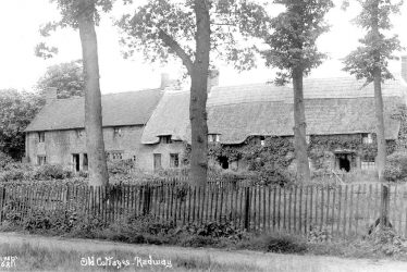 Radway.  Old cottages