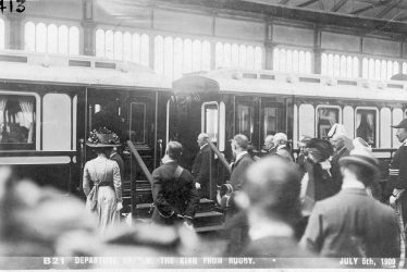 Rugby.  Railway Station, departure of H.M. the King