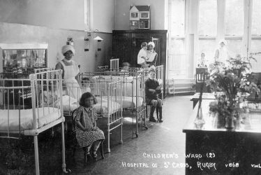 Rugby.  Hospital of St Cross, children's ward