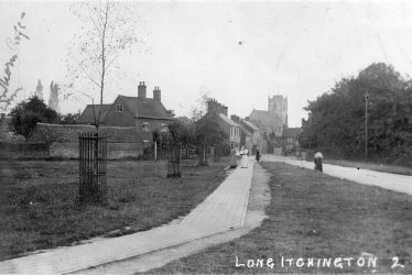 Long Itchington.  Church Road