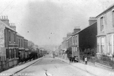 New Bilton.  New Street