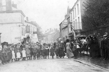 Shipston on Stour.  Group of children