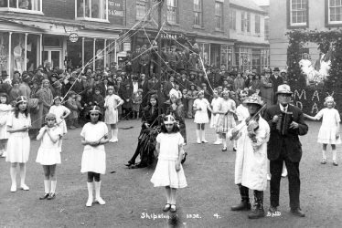 Shipston on Stour.  May Day