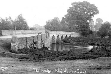 Shipston on Stour.  Bridge
