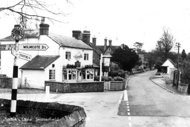 Snitterfield.  Smiths Lane