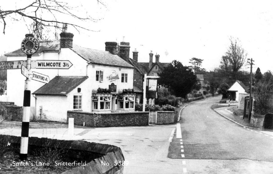 Smiths Lane,  Snitterfield.  1960s |  IMAGE LOCATION: (Warwickshire County Record Office)