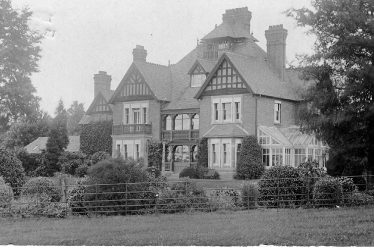 Stratford upon Avon.  Avenue House