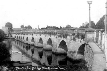 Stratford upon Avon.  Clopton Bridge