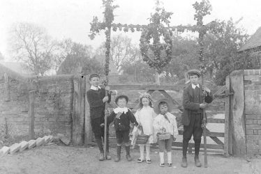 Long Itchington.  May Day