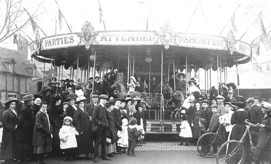 The Mop, Stratford upon Avon.  1900s |  IMAGE LOCATION: (Warwickshire County Record Office)