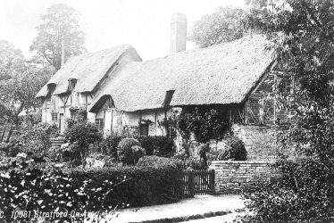 Shottery.  Anne Hathaway's Cottage