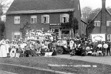 Stretton on Dunsmore.  Maypole group