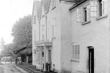 Princethorpe.  Priory Cottage