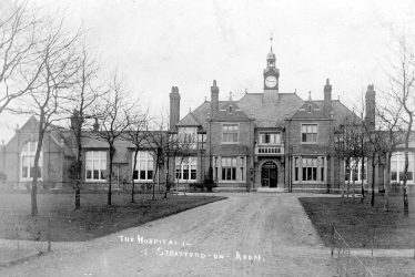 Growing up in Stratford-upon-Avon in the 1940s
