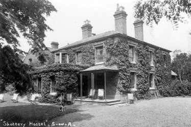 Stratford upon Avon.  Shottery Hostel