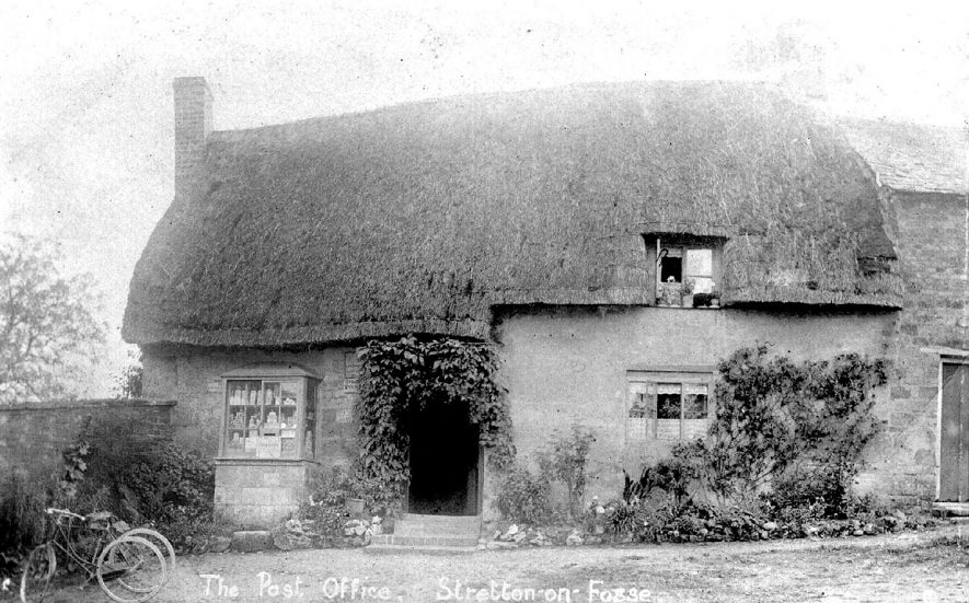 The Post Office, Stretton on Fosse.  1900s |  IMAGE LOCATION: (Warwickshire County Record Office)