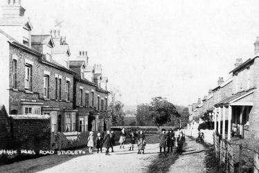 Studley.  Manor Park Road