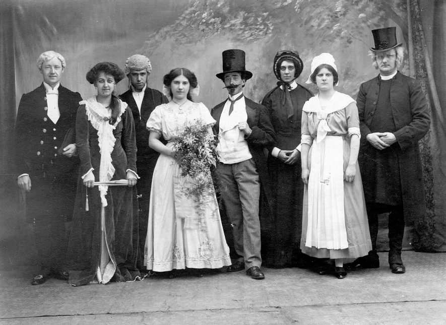 Operatic Society group photograph in costume, Coleshill.  1911 |  IMAGE LOCATION: (Coleshill Library)
