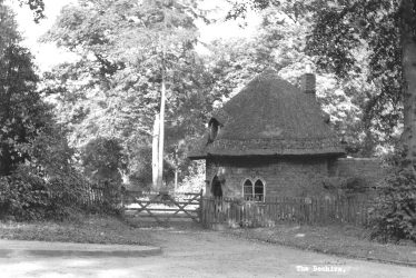 Atherstone.  Bee Hive Cottage