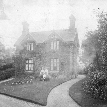 Atherstone.  Purley Chase Lodge
