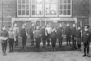 Bentley.  Schoolchildren outside Elementary School