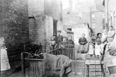 Atherstone.  Cordingley's Buildings or Collin's Yard