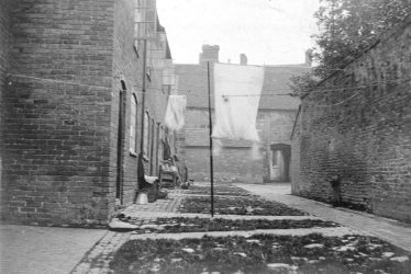 Atherstone.  Hinck's Yard