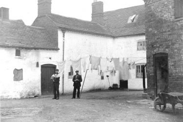 Atherstone.  Angel Yard