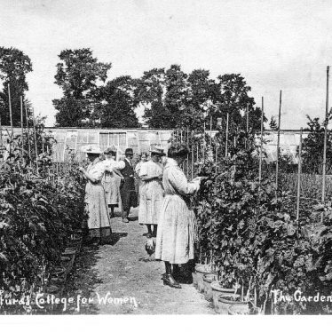 Studley.  Horticultural College for Women