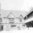 Warwick.  Lord Leycester Hospital, Courtyard
