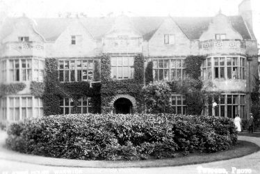 Warwick.  St John's House