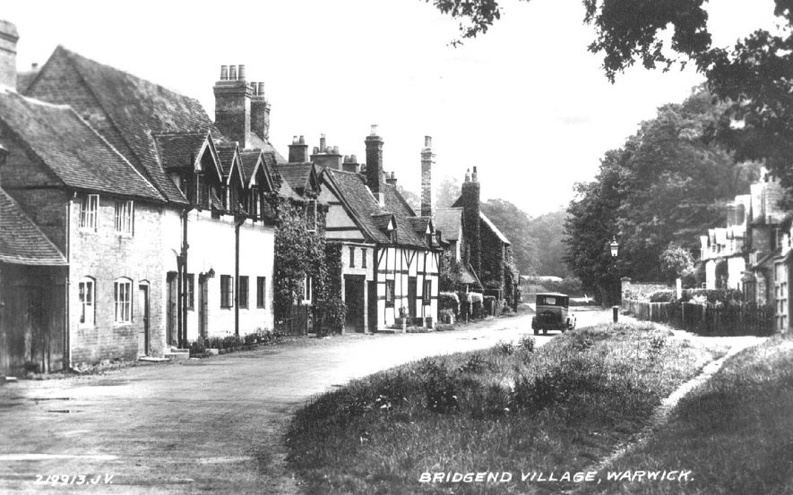 Bridge End, Warwick.  1920s |  IMAGE LOCATION: (Warwickshire County Record Office)