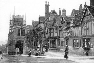 Warwick.  Lord Leycester Hospital and West Gate