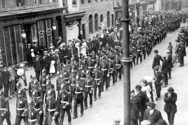 Warwick.  Royal Warwickshire Regiment
