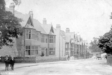 Warwick.  Cape Road