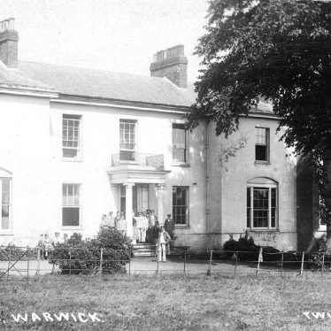 Warwick.  Saltisford, Hill House