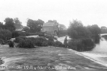 Welford on Avon.  Mill