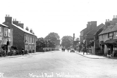 Wellesbourne.  Warwick Road