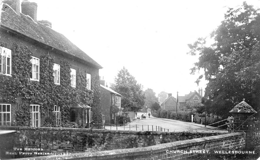 A view of Church Street, Wellesbourne.  1910s |  IMAGE LOCATION: (Warwickshire County Record Office)