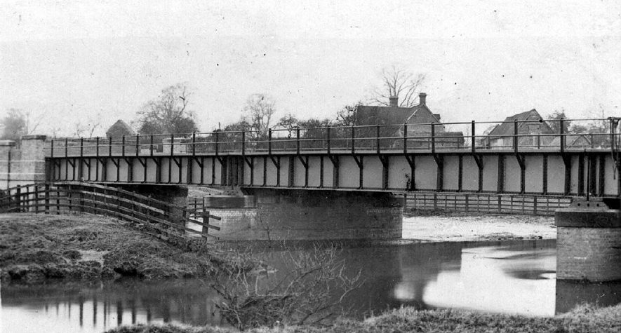 Railway bridge probably over the River Blythe, Nether Whitacre.  1900s |  IMAGE LOCATION: (Warwickshire County Record Office)